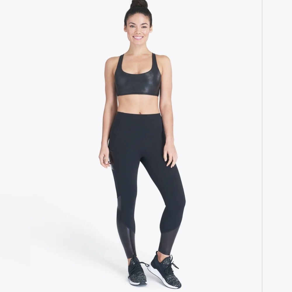 Spanx Everywear Gloss Pocket Leggings